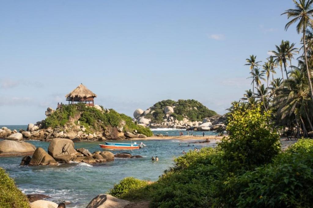 Bed and Breakfast Colibri Parque Tayrona Dentro Del Parque Nacional Tayrona El Zaino Esterno foto